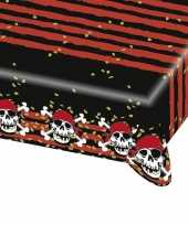 Plastic tafelkleed doodskop piraat